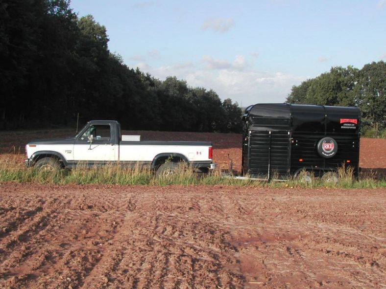 MARTINS RANCH F250 Rice Horsetrailer 